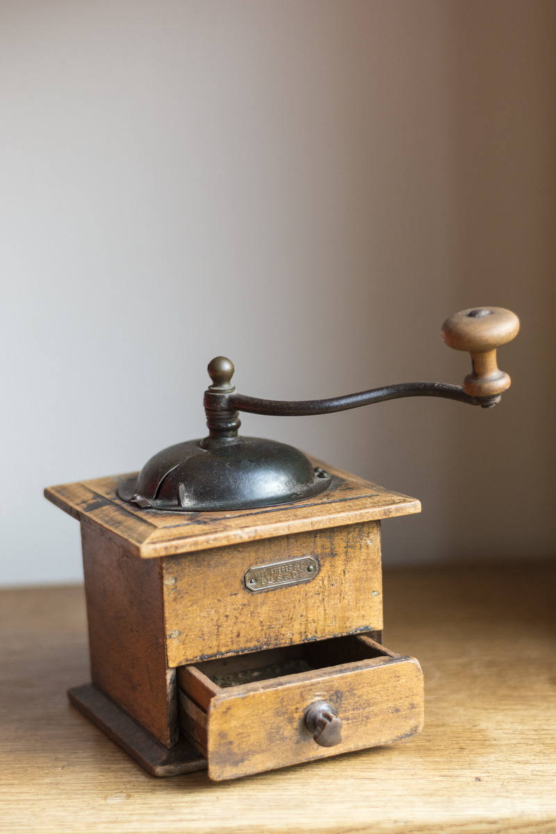 Coffee Grinder, 1900, technology, coffee, equipment, mill, time, retain, single object, ravages of time, wall - building feature, household, studio shot