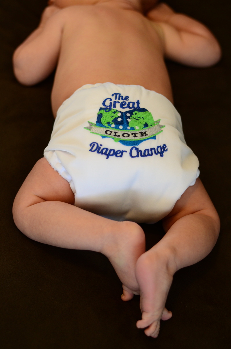 close-up, pregnant, real people, one person, white, beginnings, women, cloth diaper, black background, diaper, body part, text, midsection, 4K, baby, human hand