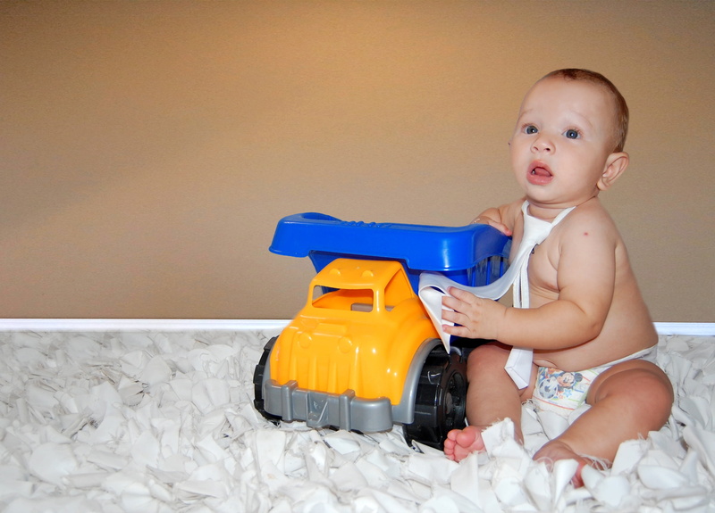 caucasian Ethnicity, sitting, truck, full length, 2K, tender, emotion, toddler, innocence, diaper, happy, baby, babyhood, young, people, childhood, angel