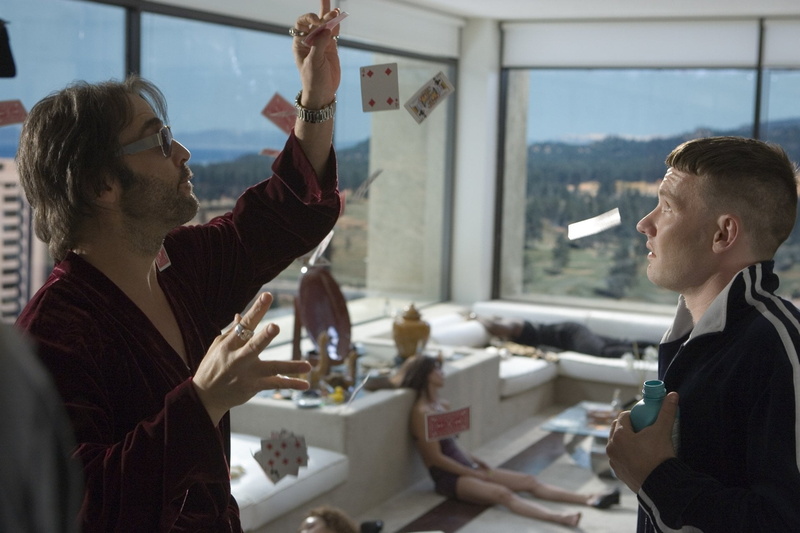 mature adult, side view, adult, Jeremy Piven, holding, men, Smokin Aces, real people, portrait, indoors, Movie, day, standing, waist up, sitting, group of people