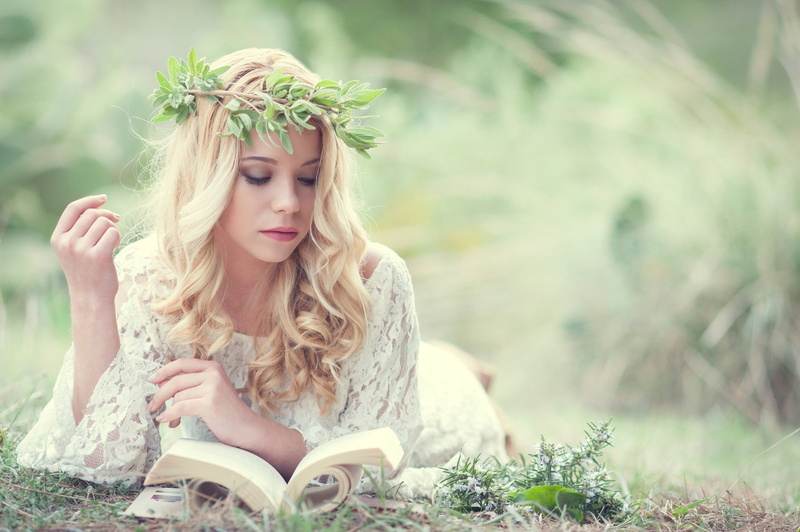 women outdoors, long hair, 1080P, grass, white dress, blonde, reading, nature, books, women, model, wreaths