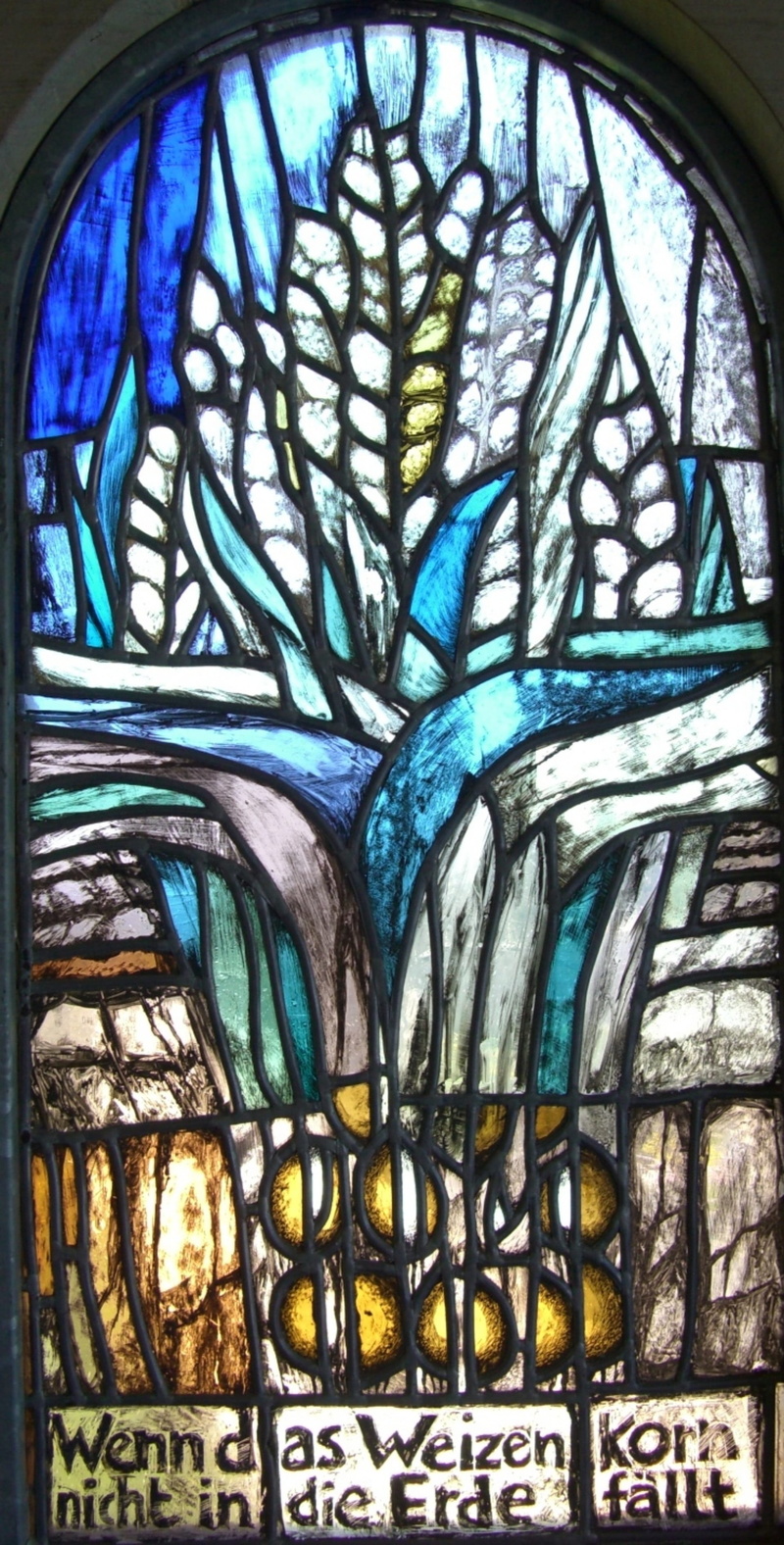 belief, indoors, built structure, stained glass, glass - material, architecture, pattern, art and craft, ostalb, glass, place of worship, floral pattern