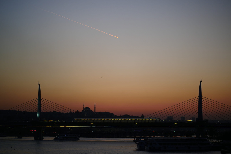 transportation, building exterior, 5K, sunset, bridge - man made structure, vapor trail, sky, orange color, cityscape, built structure, turkey, engineering