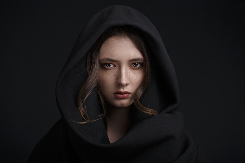 Disha Shemetova, face, women, 2K, dark, portrait