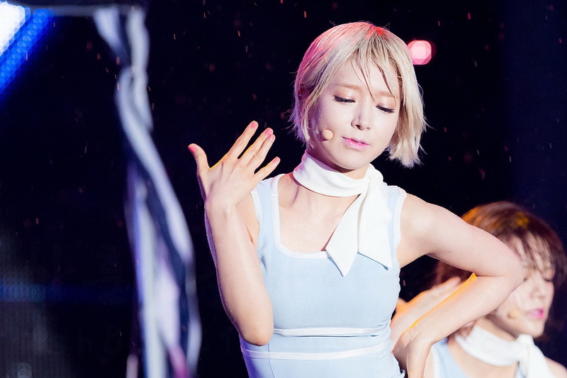 Idol, focus on foreground, arts culture and entertainment, blond hair, Choa, leisure activity, bangs, lifestyles, standing, AOA, closed eyes, women, blonde