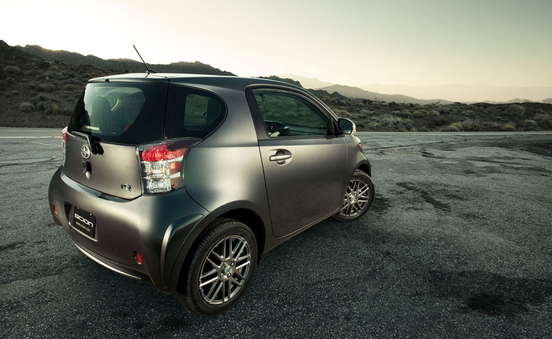 motor vehicle, land, wheel, stationary, Scion, mountain, Cars, land vehicle, environment, road trip, mode of transportation, motion, day, outdoors, 2K