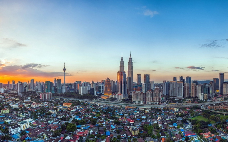 building, Cityscape, Malaysia, 1080P, sunset, Petronas Towers, Kuala Lumpur
