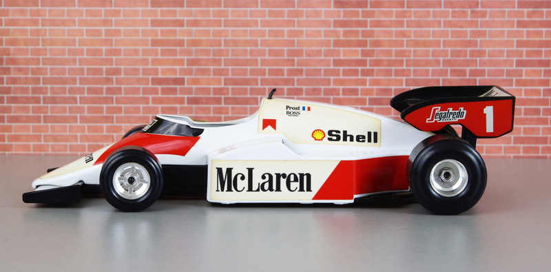 formula 1, model, alan prost, red, racecar, sports car, pkw, people, competition, copy space, sport, auto racing, vehicles, mclaren, automotive, front view