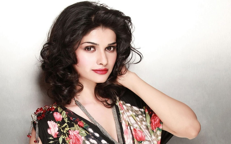 1080P, desai, bollywood, actress, babe, model, prachi