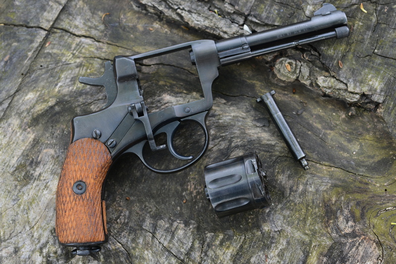 2K, revolver, 1939, disassembled