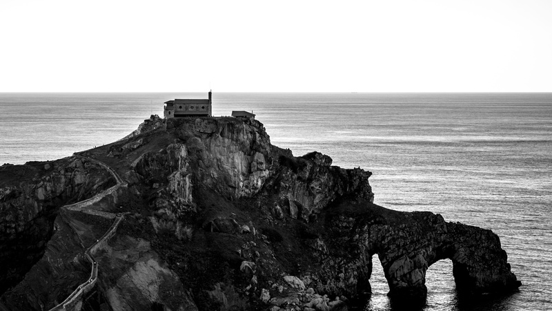 nature, hermitage, day, sea, formation, island, gaztelugatxe, beach, rock, rocks, blackandwhite, scenics - nature, black, tranquility, seaside, rock formation
