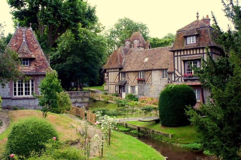 house, thatched roof, normy, walking bridge, maison, flowers, trees, 1080P, fence, normandy france, animal, mansion