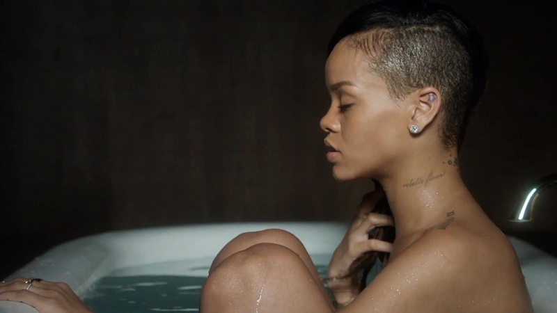 1080P, hair, contemplation, portrait, headshot, adult, wet, young adult, bathtub, beauty, beautiful woman, luxury, black background, indoors, hairstyle