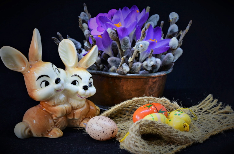 Easter, flowers, figure, fabric, still life, Taz, crocuses, 1080P, holiday, branches, eggs, burlap, Verba, rabbits