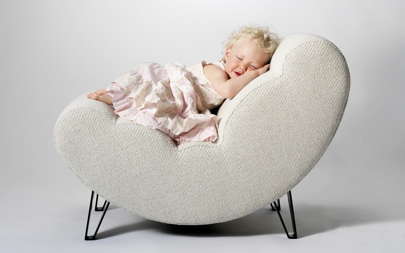 relaxation, women, gray, girl, wrapped in a blanket, chair, real people, seat, emotion, people, smiling, togetherness, sleeping, child, sleep, Baby, young