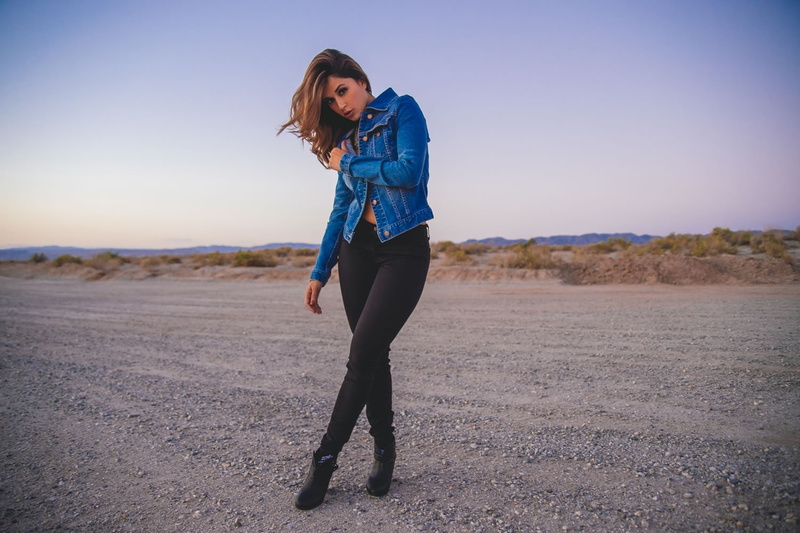 Women Outdoors, Tianna Gregory, Denim, 720P