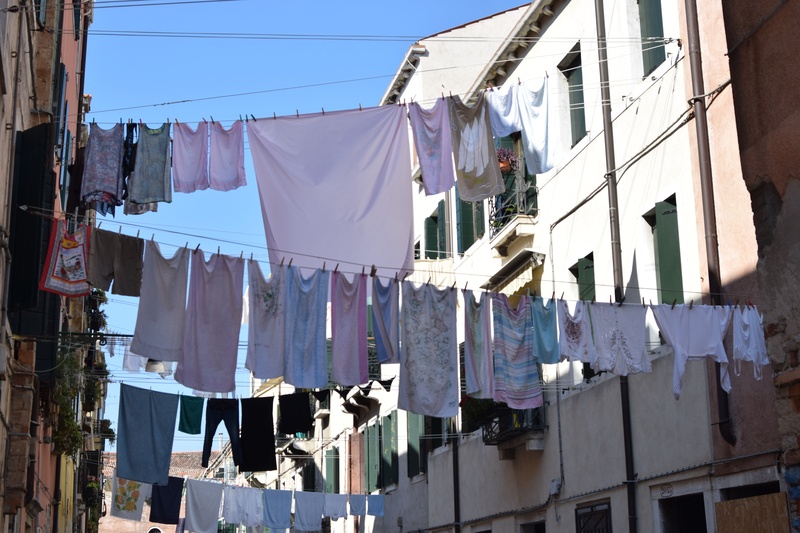 household, europe, classic, washing, nature, housework, clothing, building, italy, clothes, architecture, view, built structure, drying, window, white