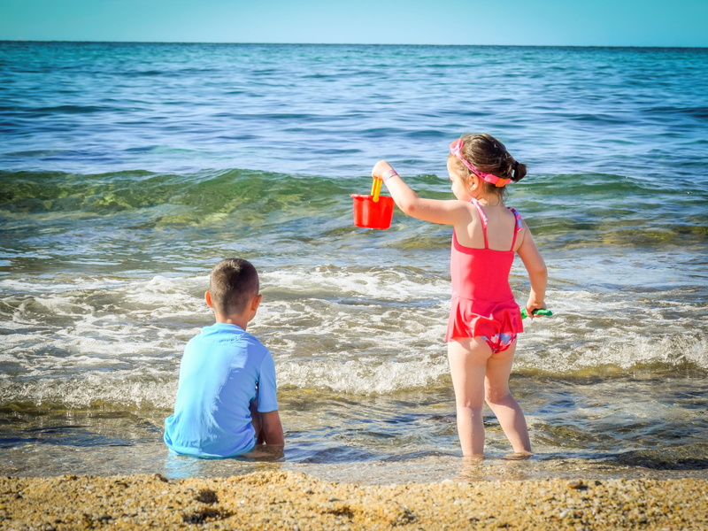 boy, playing, person, nature, males, 4K, summer, horizon over water, Child, togetherness, men, two people, beach, family, travel, vacation, girls, offspring