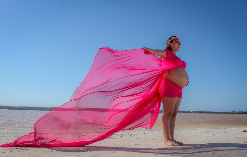 sky, leisure activity, 4K, young adult, pregnancy, girl, tummy, bebe, adult, baby, baby on the way, outdoors, nature, land, tender, mother, one person