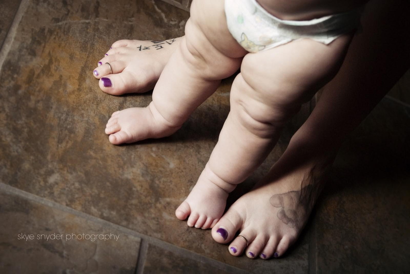 children, wide, tattoos, feet, 720P, baby, women