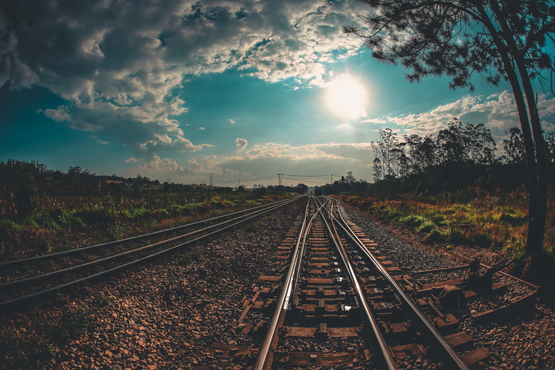 direction, cloud - sky, vanishing point, diminishing perspective, 2K, public transportation, sky, outdoors, plant, no people, the way forward, saopaulo
