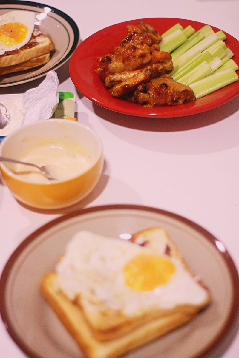 fried, beef, yummm, wing, onion, egg, cooked, tomato, lunch, close-up, vegetable, bread, food, pork, prepared Potato, gourmet, hot, breakfast, fried Egg