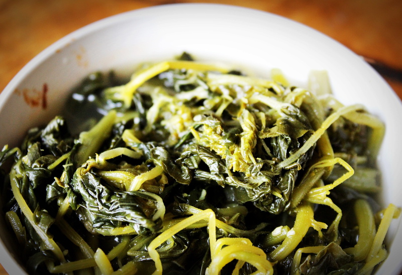 freshness, fried, spicy, thai cuisine, cook, kitchen, food, seafood, garnish, herb, lemongrass, indoors, lemon, temptation, indulgence, lime, serving size