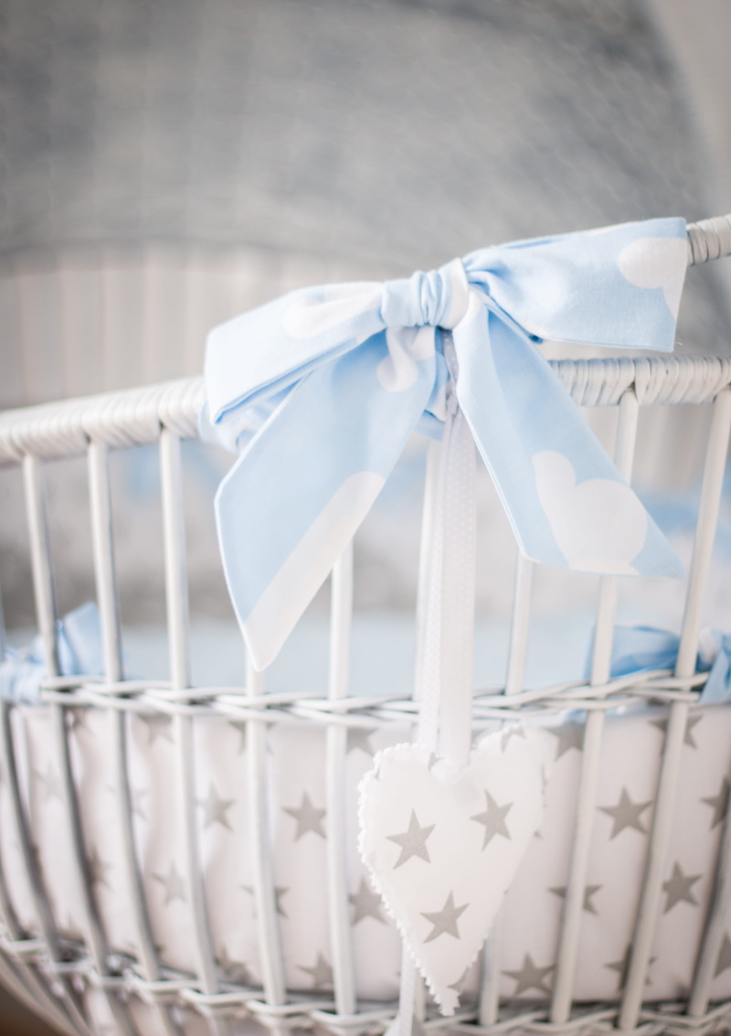 ribbon, wooden, close-up, hanging, wedding, inside, tied bow, indoors, white color, bassinet, stars, furniture, textile, no people, decoration, pattern