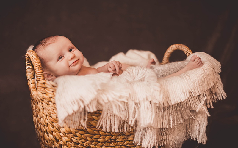 childhood, child, indoors, Baby, young, 1080P, cute, innocence, clothing, one person, brown, relaxation, small, container, babyhood, bassinet, smiling
