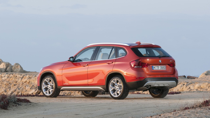 day, BMW, road, vintage car, wheel, transportation, land vehicle, 1080P, copy space, travel, sky, no people, tire, red, car, 4x4, mode of transportation