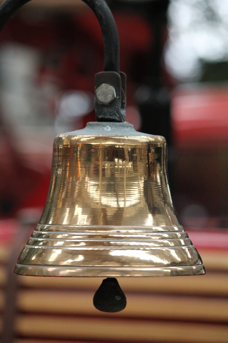 metal, still life, bright, dare, bell, household equipment, historically, focus on foreground, food and drink, shiny, selective focus, alarm, history, fire