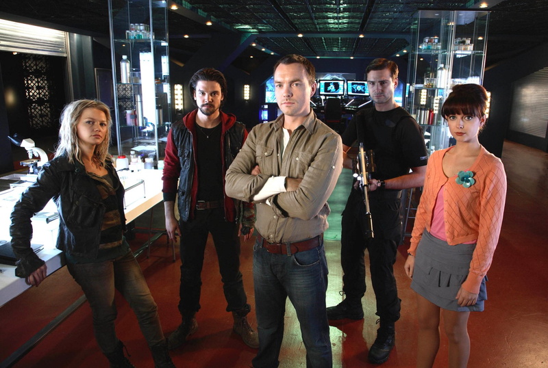 Hannah Spearritt, Matt Anderson, Primeval, 1080P, TV Show, Andrew-Lee Potts, Ruth Kearney, Jess Parker, Hilary Becker, Ben Mansfield, Connor Temple, Ciarán McMenamin