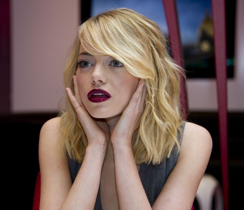 contemplation, sitting, long hair, blonde, beauty, beautiful woman, Emma Stone, adult, hairstyle, one person, head in hands, young adult, hair, actress