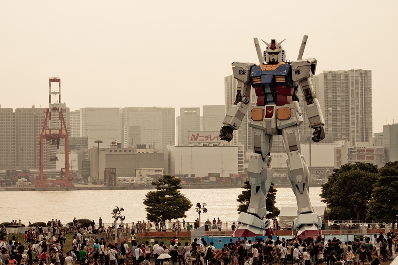 adult, crowd, robot, building, city, Gundam, architecture, crowded, clear sky, building exterior, women, group of people, mech, Japan, day, nature, large group of people