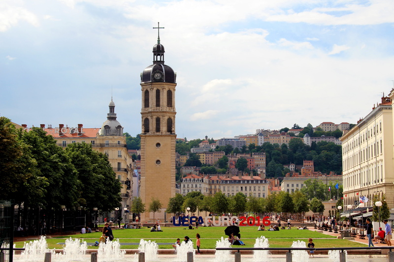 plant, roofs, nature, outdoors, sky, tree, outlook, day, spire, france, place of worship, building, city, the past, tower, historically, history, football world cup