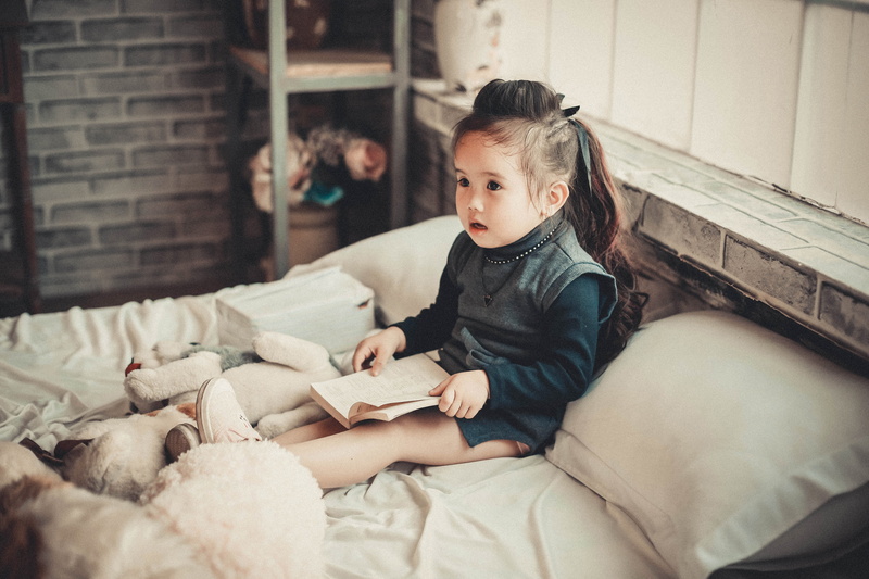 room, reclining, baby, indoors, sitting, cute, reading, sleeved, wear, bed, kid, girls, bedroom, toddler, young, wearing, 5K, women, innocence, full length