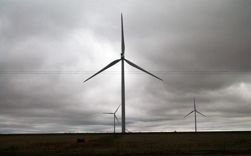 4K, sun, water, prairie, western, field, no people, renewable energy, storm, energy, low angle view, green, power, fuel and power generation, sustainable resources