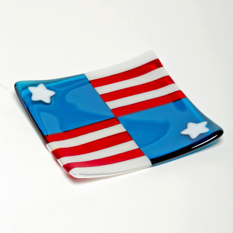 festive, red, blue, cut out, indoors, white, america, dom, plate, white background, patriotic, 1080P, patriotism, high angle view, still life, usa, no people
