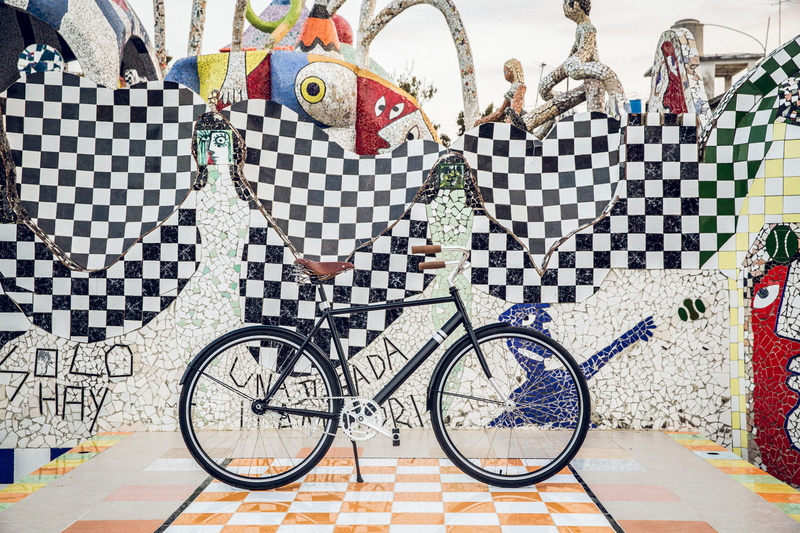 tricycle, 2K, multi colored, mode of transportation, mural, beige, transportation, sports, creativity, sport, bazaar, architecture, day, bicycle, no people
