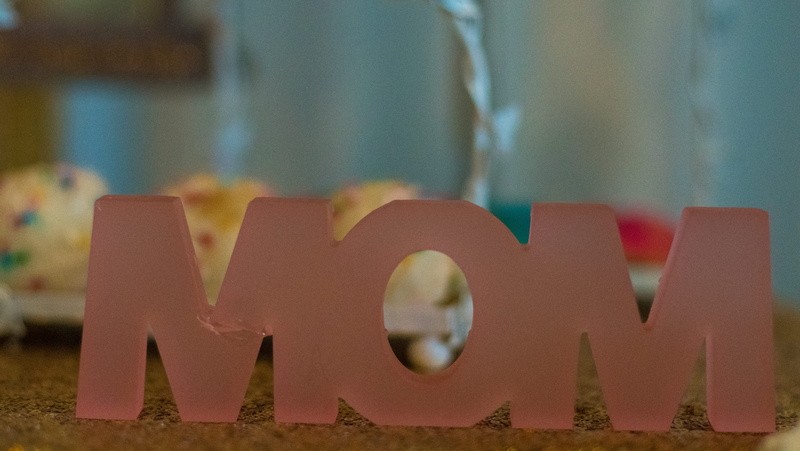 5K, wildlife, wood, focus on foreground, day, creativity, text, triangle, close-up, art and craft, bird, capital letter, lion, no people, group of objects