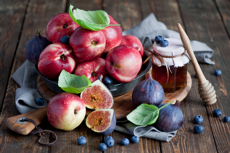 figs, dessert, organic, no people, large group of objects, plant part, 1080P, gourmet, high angle view, still life, apple - fruit, blueberry, fruit, nectarine