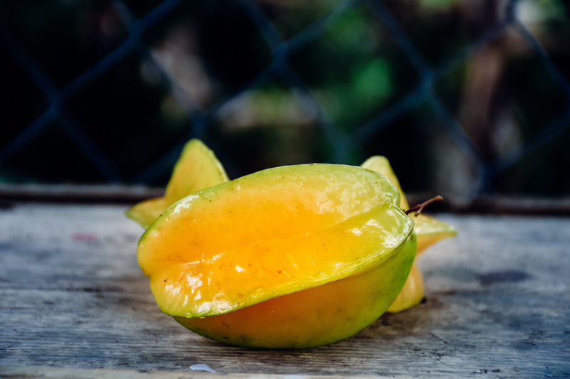 citrus fruit, still life, plant, sliced, grapefruit, healthy eating, leaf, indoors, mango, close-up, sweet, focus on foreground, food, melon, papaya, carambola
