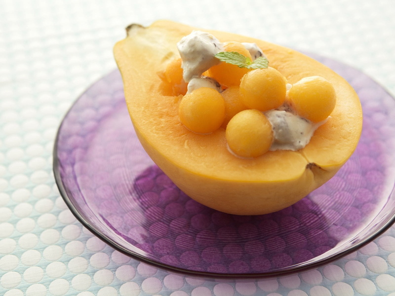 backgrounds, place mat, studio shot, ripe, gourmet, focus on foreground, refreshment, orange - Fruit, papaya, no People, tablecloth, indoors, orange, exotic fruits