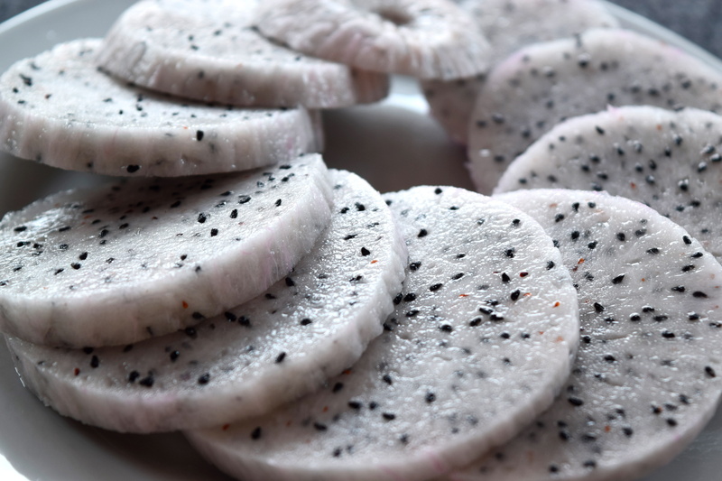 white color, breakfast, white, full frame, plate, healthy eating, freshness, no people, ceramic, close-up, wellbeing, indoors, backgrounds, fruit, slice