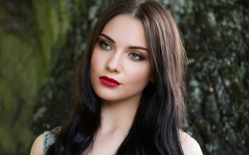 long hair, pale, make up, makeup, brunette, red lipstick, 720P, green eyes, dark hair, Inese Stoner, women