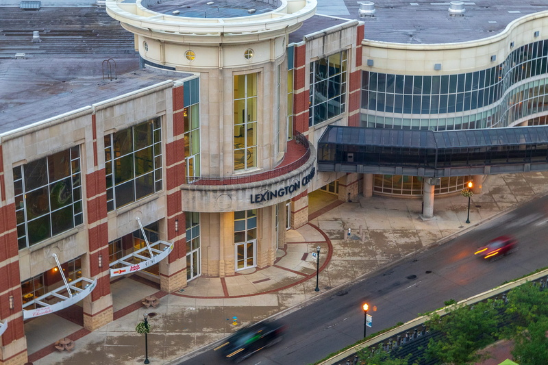 lexington, built structure, building, urban, window, modern, downtown, car, architecture, transportation, day, high angle view, motor vehicle, 2K, street