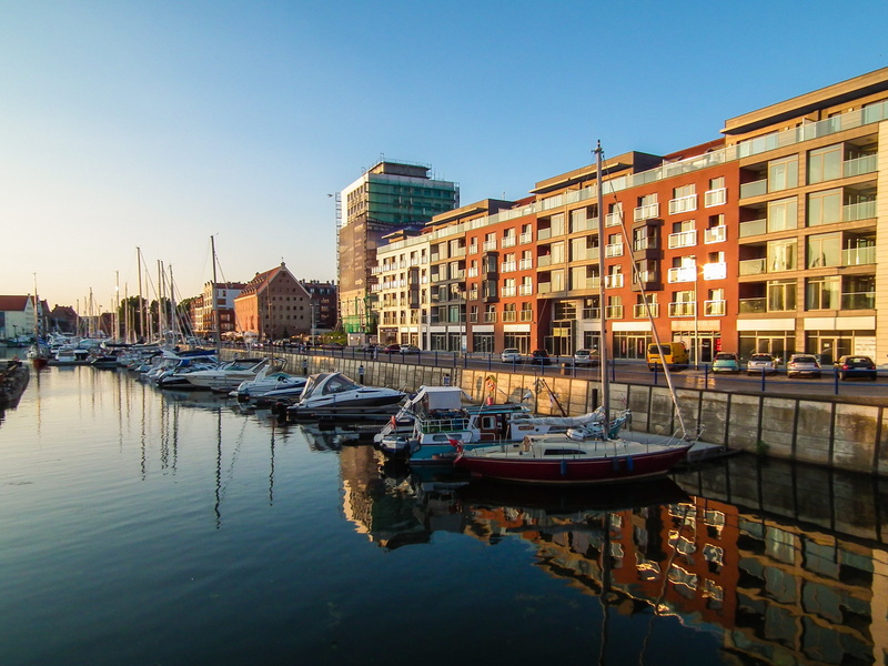 gdansk, moored, sailboats, nautical vessel, building exterior, harbor, boats, travel destinations, riverside, canal, sailboat, gdańsk, marina, motława