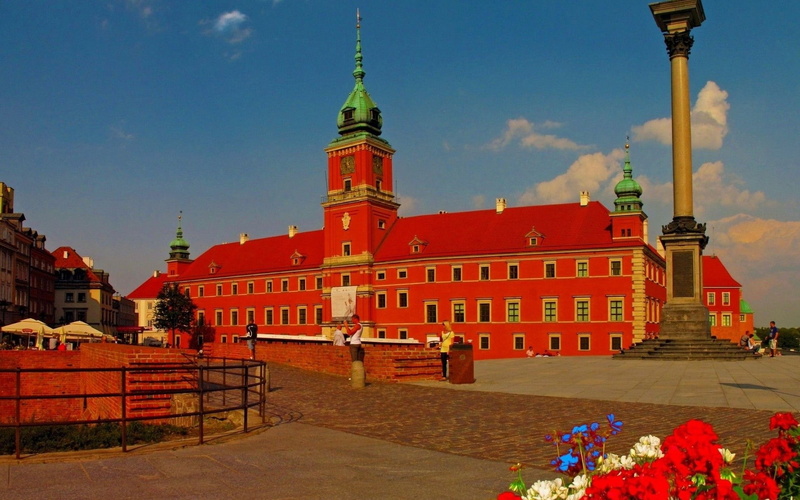 tower, town, spirituality, outdoors, town Square, belief, religion, design, midsection, the past, street, russia, cloud - sky, cathedral, summer, europe
