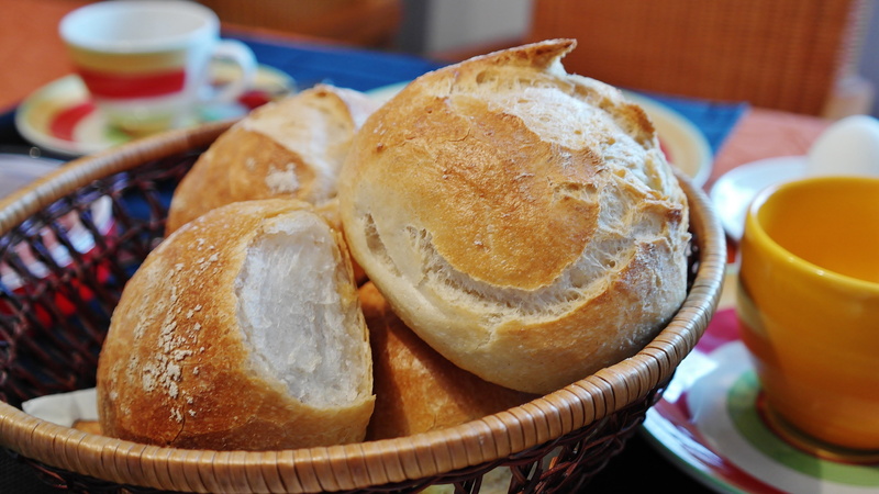 breakfast table, ready-to-eat, wheat flour, bun, meal, fruit, kitchen, freshness, coffee, small cakes, flour, morning, baked goods, yellow, breakfast egg