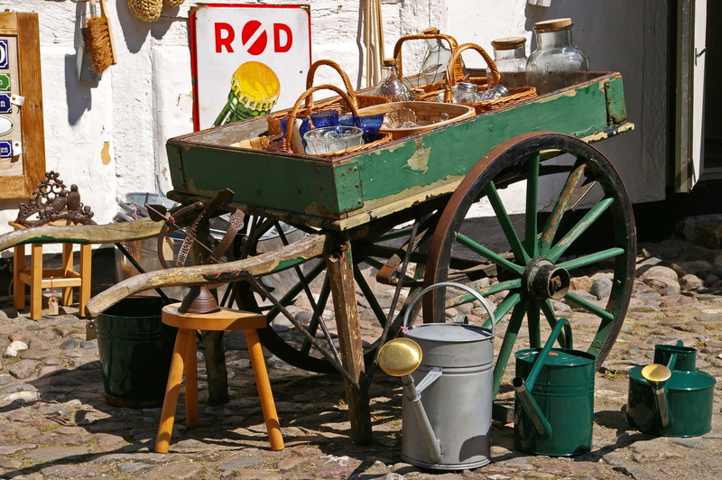 nature, baskets, jugs, flea market, 2K, used commercially, business, architecture, obsolete, building exterior, old, sell, wooden, wagon wheel, home, facade